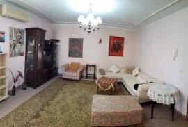 Apt 2+1+ Garazhd tek Rr. e Barrikadave , Qera