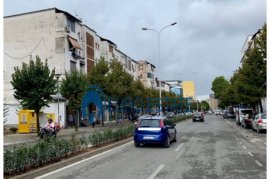 Tirane, shes ambjent biznesi Kati 1, 39 m² 160.000