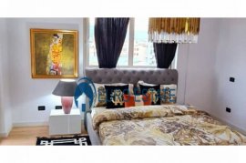 Tirane, shes apartament 2+1, 138 m² Myslym Shyri, Πώληση