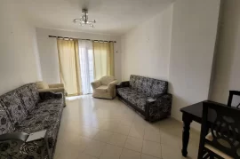 Shitet Apartament , Venta