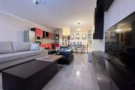 Qera, Apartament 2+1+2, Rruga E Durresit, 700  Eur, Qera