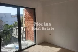 Ambient Biznesi Me Qira,Myslym Shyri, 800 Euro, Ενοικίαση