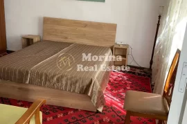 Qera Shtepi Private 2+1 , Pazari I  Ri 450Euro, Qera