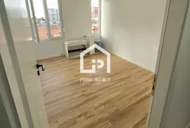 SHITET: Apartament 2 +1/ZONA : XHAMLLIKUT, Πώληση