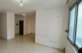 SHITET: Apartament 2 +1/Rruga Kavajës, Verkauf