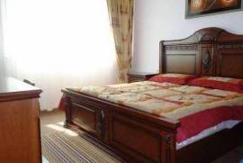 Apartament me Qira