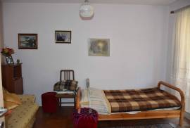 Shitet Apartament 3+1, Venta