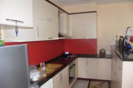 APARTAMENT 2+1 PËR SHITJE OSE NDËRRIM ME APARTAMEN, Πώληση