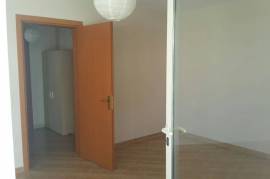 Shitet apartament 1+1/Fresku, Sale