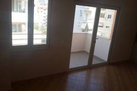 Shitet apartament 1+1/Fresku, Vente