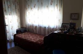 Shitet Super Apartament 3+1, i mobiluar, Venta