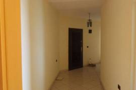 Shitet Apartament 1+1 ,Lagjia Skenderbeg ,Lezhe, Vente