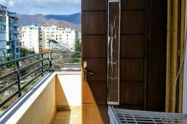 OKAZION;Shitet apartament 1+1/''Pogradec'', Sale