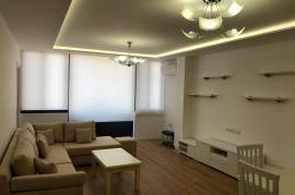 Jepet me qira apartament 1+1 në rrugën e Kavajës, Miete