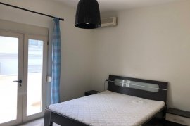 Jepet me qera apartament 2+1 ne rruga e Kavajes!, Bérlés