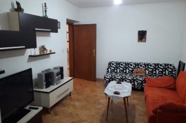 Jepet me qera apartament 2+1 ne Stadiumi Dinamo!, Alquiler