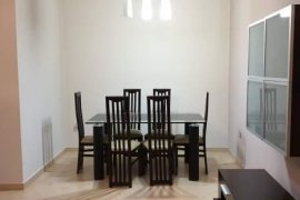 Jepet me qera apartament 2+1 ne 21 Dhjetori!, Affitto