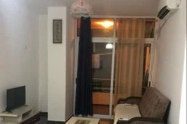Shitet apartament 1+1 i mobiluar 53.000 € ne Astir, Venta