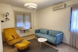 Apartament 1+1 me qira në “Qendër”, Miete