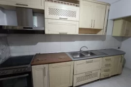 Qera, Apartament 1+1, Rruga E Dibres, 320 Euro, Ενοικίαση