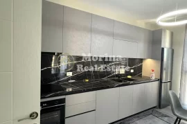 Apartament 2+1, Xhamllik, 650 Euro/Mua, Affitto