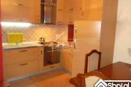 Apartament 2+1 me qira pranë ish-Ekspozitës “Shqip