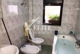 Shitet apartament 2+1 ne Rrugen e Durresit, Vente