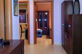 Shitet apartament 2+1/ zona; MATERNITETI RI ", Shitje