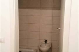 SHITET APARTAMENT + GARAZH, KOMPLEKSI KONTAKT, Πώληση