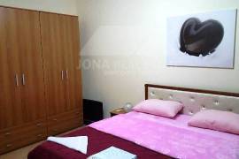 Apartament 2 + 1 me qera prane Qendres se Tiranes, Ενοικίαση