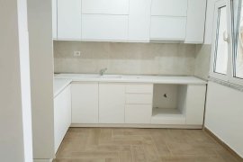 Shtepi Private 2+1 me 3 Vende Parkimi (Allias), Location