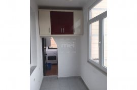 Shitet apartament 2+1, tek Rruga Mine Peza. , Πώληση
