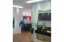 Tirane shes Apartament 2+1 114 m²-Komuna e Parisit, Vente