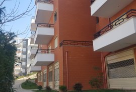 Apartament 2+1 me hipoteke, prane Kopshti botanik, Eladás