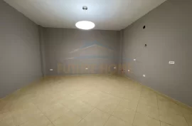 Shitet, Apartament 2+1+2, Fresku, Tiranë. 96,000 €, Shitje