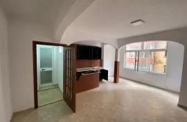 Apartament 1+1 në shitje në Rrugën e Elbasanit, Venta
