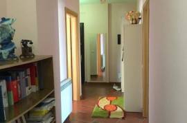 Shitet apartament 3+1, Shitje