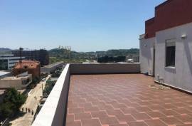 Shitet apartament 3+1, Venta