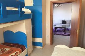 JEPET ME QERA super apartament /tek Ali Demi, Huren