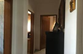 Shitet apartament 3+1 ne Rrugen Ndrec Luca, Πώληση