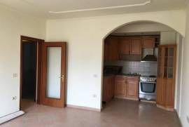 Jepet me qera apartament 2+1 tek Sheshi Willson, Bérlés