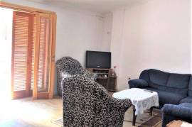 SHITET APARTAMENT 3+1 TE FRESKU, Vente