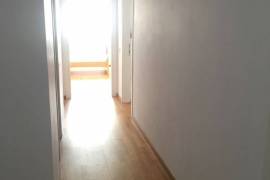 Jepet me qera apartament 4+1 në qendër të Saukut. , Location