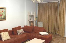 Apartament 2 + 1 me qera prane Kullave Binjake, Qera