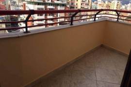 Jepet me qera apartament 1+1 tek 9 katëshet, Bérlés