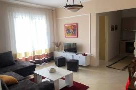 Jepet me qira apartament 1+1 tek Blv. Zogu i Parë, Miete