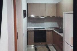 Jepet me qira apartament 1+1 tek Blv. Zogu i Parë, Qera