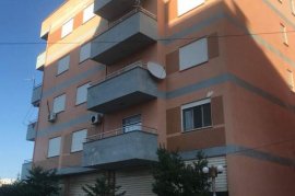 Apartament ne shitje ne Plazhin e Golemit, Verkauf