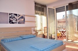 APARTAMENT 1+1 ME QIRA, GARDA E REPUBLIKES , Location