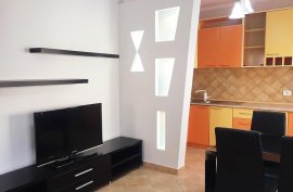 Apartament 2+1+Ballkon Ne Myslym Shyr , Miete